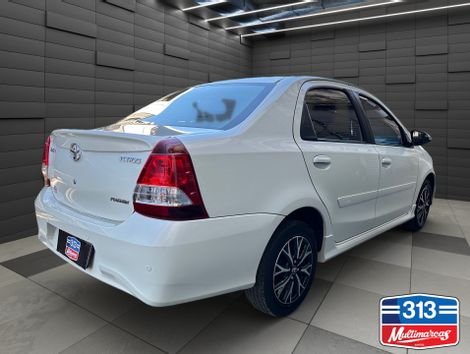 Toyota ETIOS PLATINUM Sed. 1.5 Flex 16V 4p Aut.