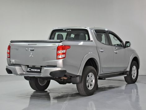 Mitsubishi L200 Triton Sport HPE 2.4 CD Diesel Aut.