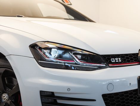 VolksWagen Golf GTi 2.0 TSI 220cv Aut.