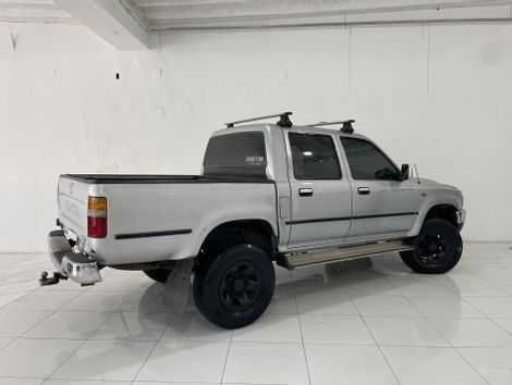 Toyota Hilux CD SRV 4x2 3.0 8V 90cv Diesel