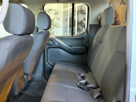 Nissan Frontier S CD 4x4 2.5 TB Diesel