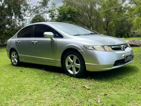 Honda Civic Sedan LXS 1.8/1.8 Flex 16V Mec. 4p