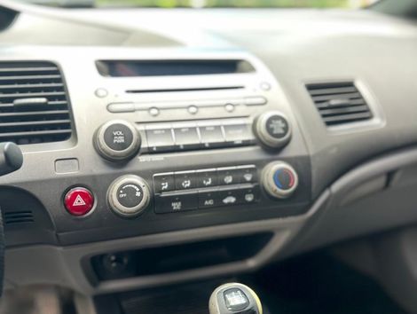 Honda Civic Sedan LXS 1.8/1.8 Flex 16V Mec. 4p