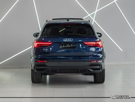 Audi Q3 Perf. Black 2.0 TFSI Tiptr. Quattro