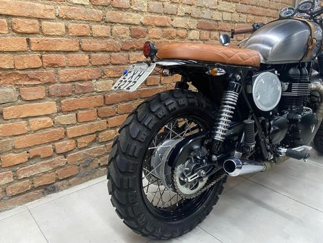TRIUMPH BONNEVILLE T100 