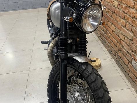 TRIUMPH BONNEVILLE T100 