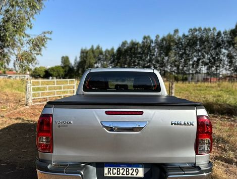 Toyota Hilux CD SR 4x4 2.8 TDI Diesel Aut.