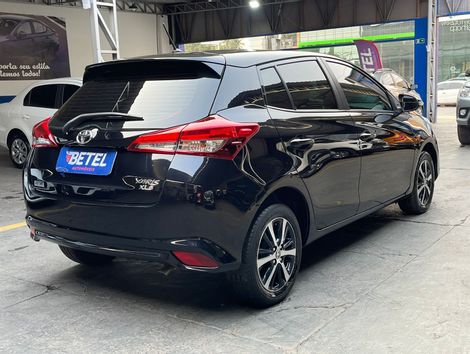 Toyota YARIS XLS Connect 1.5 Flex 16V 5p Aut.