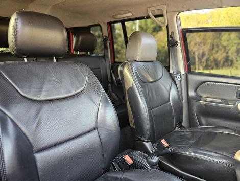 Mitsubishi Pajero TR4 2.0/ 2.0 Flex 16V 4x4 Aut.