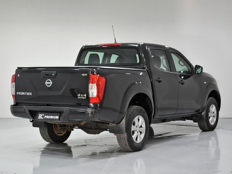 Nissan Frontier S CD 4x4 2.3 TB Diesel Mec.