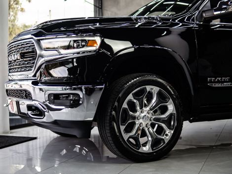 RAM 1500 LIMITED 5.7 CD 4x4 Aut.