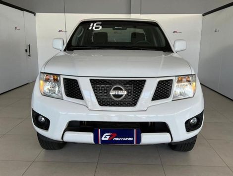 NISSAN 2.5 S 4X4 CD TURBO ELETRONIC DIESEL 4P MANUAL