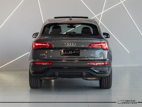 Audi Q5 SB Perf. 2.0 TFSIe S.Tr. Qt (Hib.)