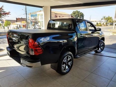 Toyota Hilux CD SRX 4x4 2.8 TDI 16V Diesel Aut.