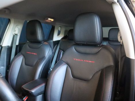 Jeep COMPASS TRAILHAWK 2.0 4x4 Dies. 16V Aut.