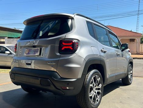 Jeep Renegade Long. T270 1.3 TB 4x2 Flex Aut.