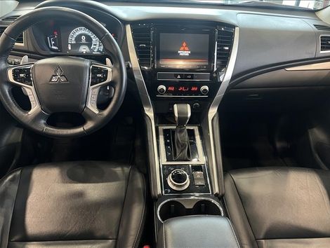 Mitsubishi Pajero Sport 2.4 DI-D HPE-S 4WD