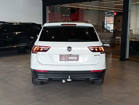 Volkswagen Tiguan Allspace Comfortline 1.4 250 TSI DSG