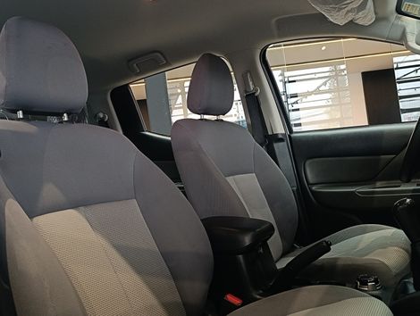 Mitsubishi L200 Triton 2.4 D GL 4WD