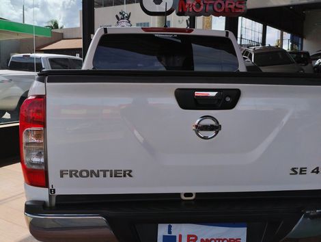 Nissan Frontier SE CD 4x4 2.3 Bi-TB Diesel Aut.