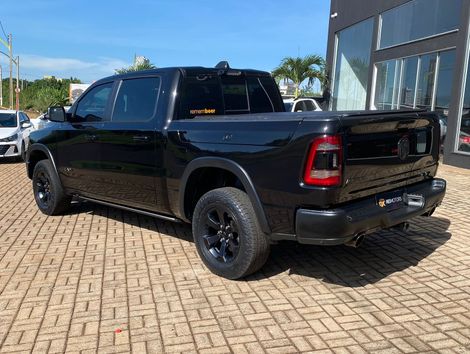 RAM 1500 REBEL 5.7 HEMI CD V8 4x4 Aut.