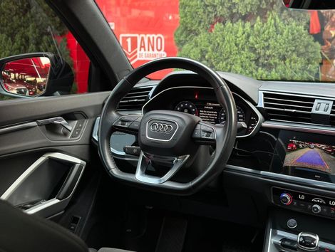 Audi Q3 Black Ed. 1.4 TFSI Flex/Black S-tron.