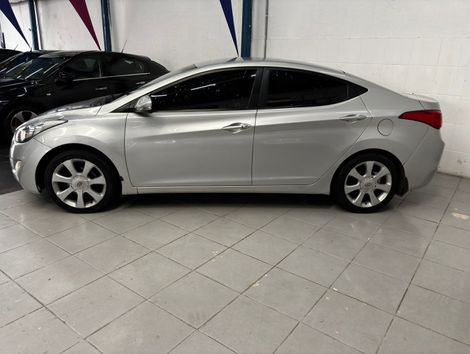 Hyundai Elantra GLS 1.8 16V Aut.
