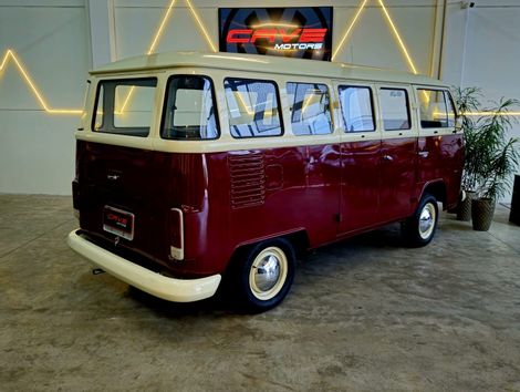 VolksWagen Kombi Standard/ Luxo/ Série Prata