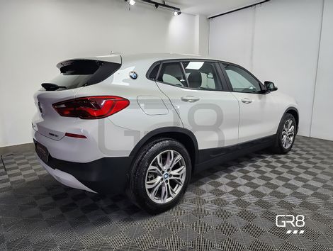 BMW X2 SDRIVE 18i 1.5 ActiveFlex 136cv Aut.