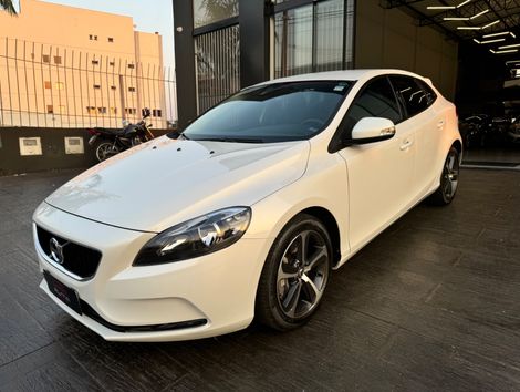 Volvo V40 T-4 KINETIC 2.0 Aut.