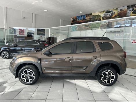 Renault Duster 1.3 TCe Iconic CVT