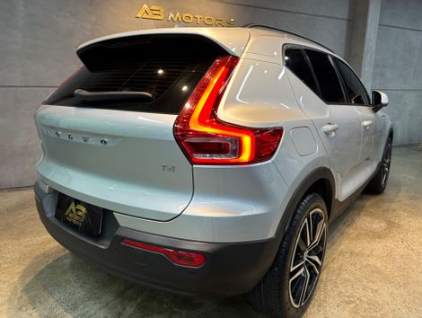 Volvo XC 40 T-4 2.0 190cv FWD