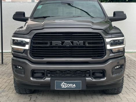 RAM 2500 LARAM. 6.7 NIGHT ED. TB CD 4x4 Die.