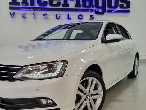 VolksWagen JETTA Highline 2.0 TSI 16V 4p Tiptronic