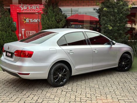 VolksWagen JETTA Comfortline  2.0 T.Flex 8V 4p Mec.