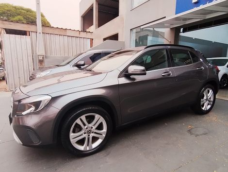 Mercedes GLA 200 Advance 1.6/1.6 TB 16V Flex Aut.