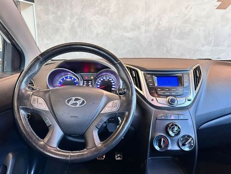 Hyundai HB20X Style 1.6 Flex 16v Mec.