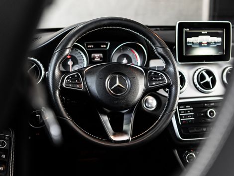 Mercedes GLA 200 Enduro 1.6 TB 16V Flex Aut.