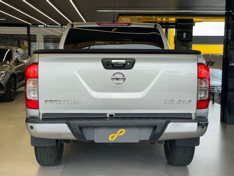 Nissan Frontier XE CD 4x4 2.3 Bi-TB Diesel Aut.