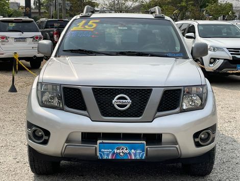 Nissan Frontier 2.5 TD CD 4x4 SV Attack