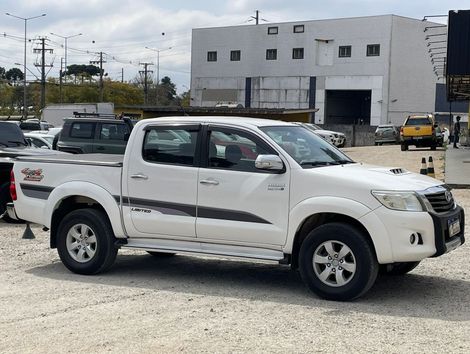 Toyota Hilux 3.0 TDI 4x4 CD SRV DIESEL AUT