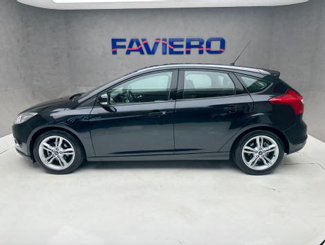 Ford Focus 2.0 16V/SE/SE Plus Flex 5p Aut.