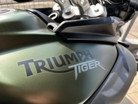 TRIUMPH TIGER 800 XC