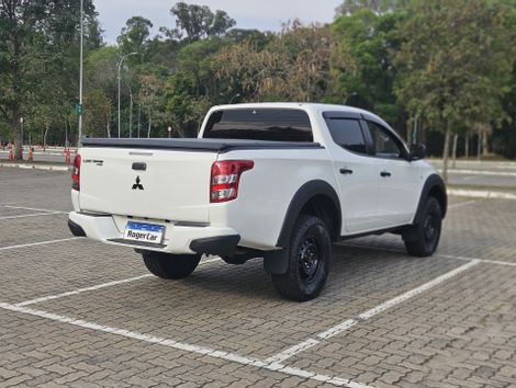 Mitsubishi L200 Triton Sport GLS 2.4 CD Diesel Aut.