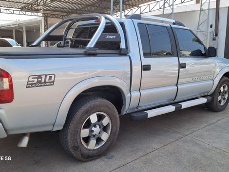 Chevrolet S10 P-Up Executive 2.4 MPFI F.Power CD