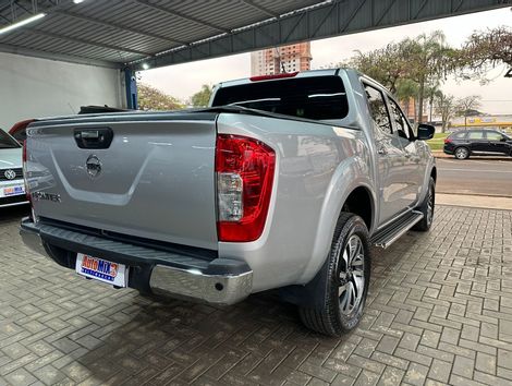 Nissan Frontier XE CD 4x4 2.3 Bi-TB Diesel Aut.