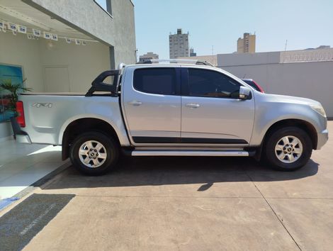 Chevrolet S10 Pick-Up LT 2.8 TDI 4x4 CD Diesel