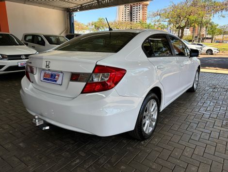 Honda Civic Sedan LXR 2.0 Flexone 16V Aut. 4p