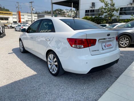 Kia Motors Cerato 1.6 16V Mec.