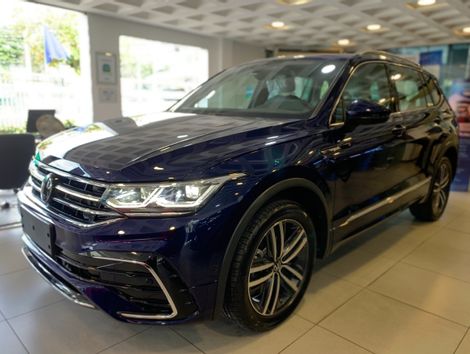 VolksWagen TIGUAN Allspac R-Line 300 TSI 2.0 